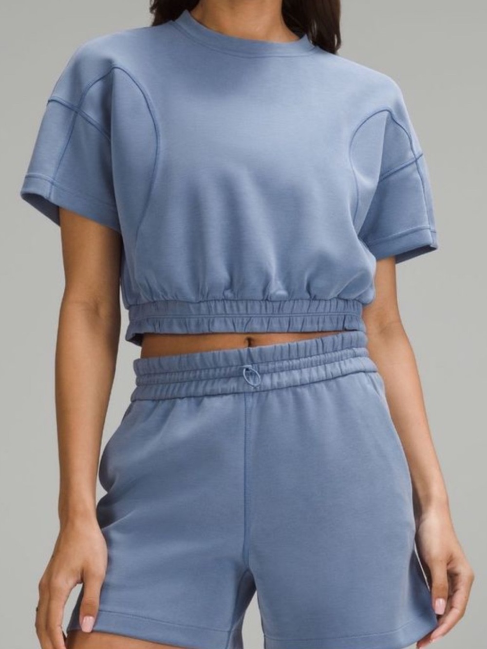 Lululemon  Softstreme Gathered Tee Set in Dusty Blue